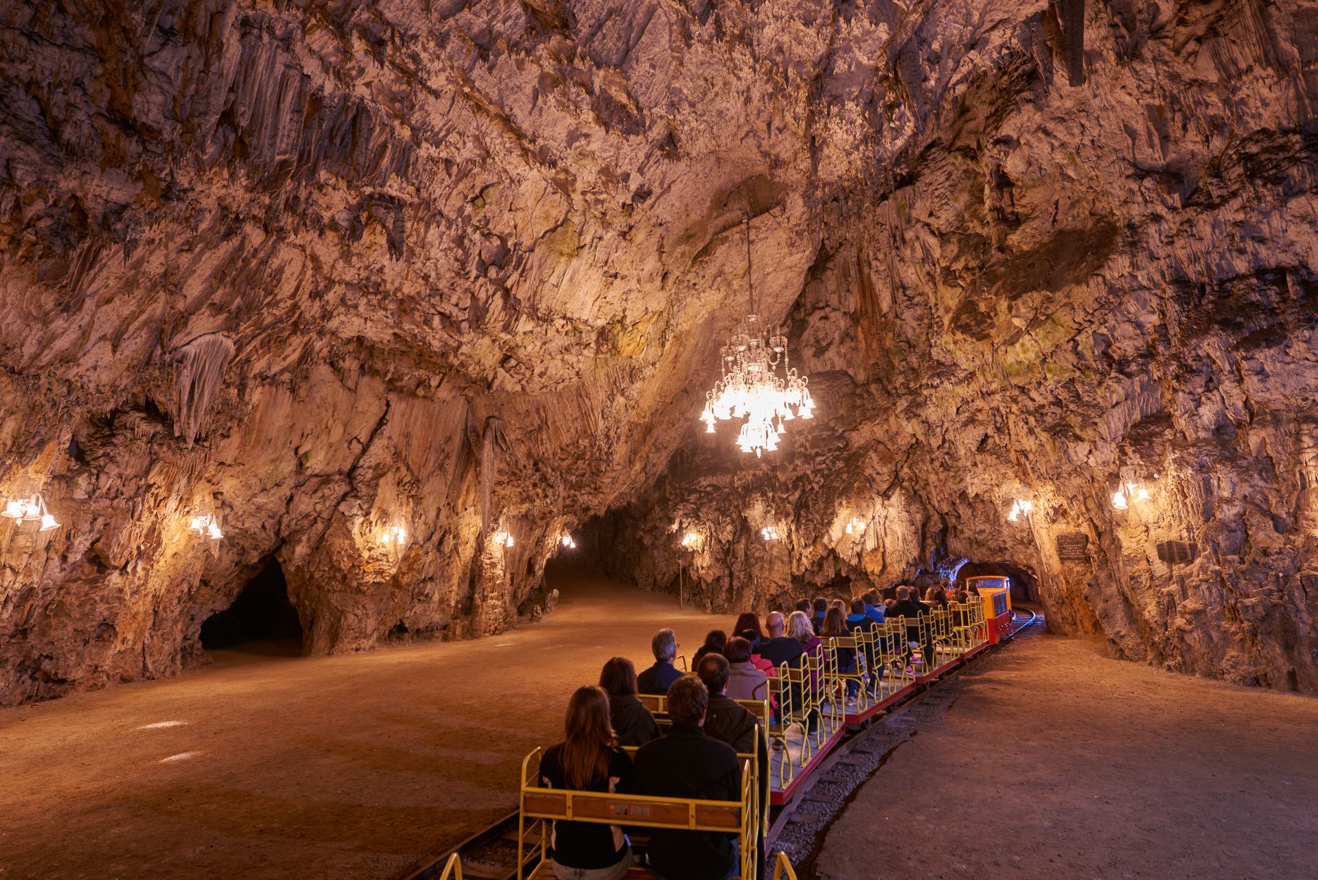Prachtige grotten in Slovenië