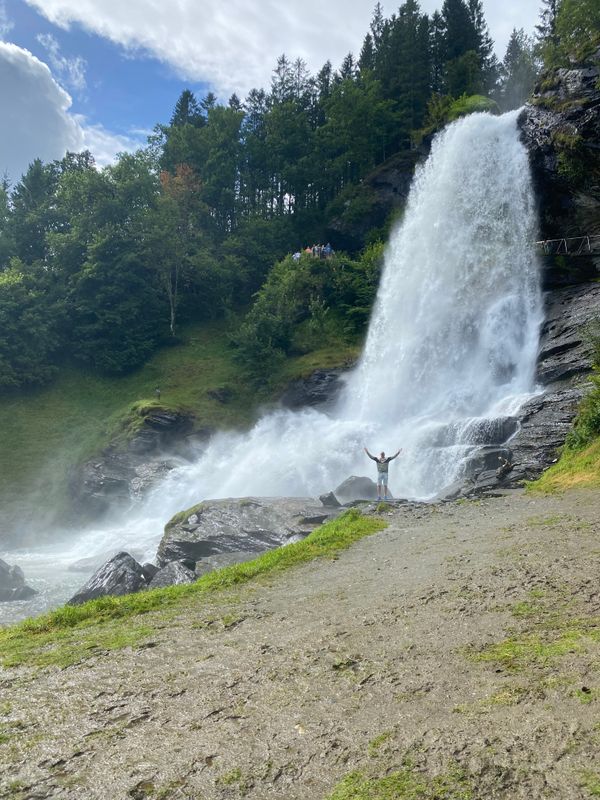 Rondreis: de 4 mooiste watervallen in Noorwegen + overnachten